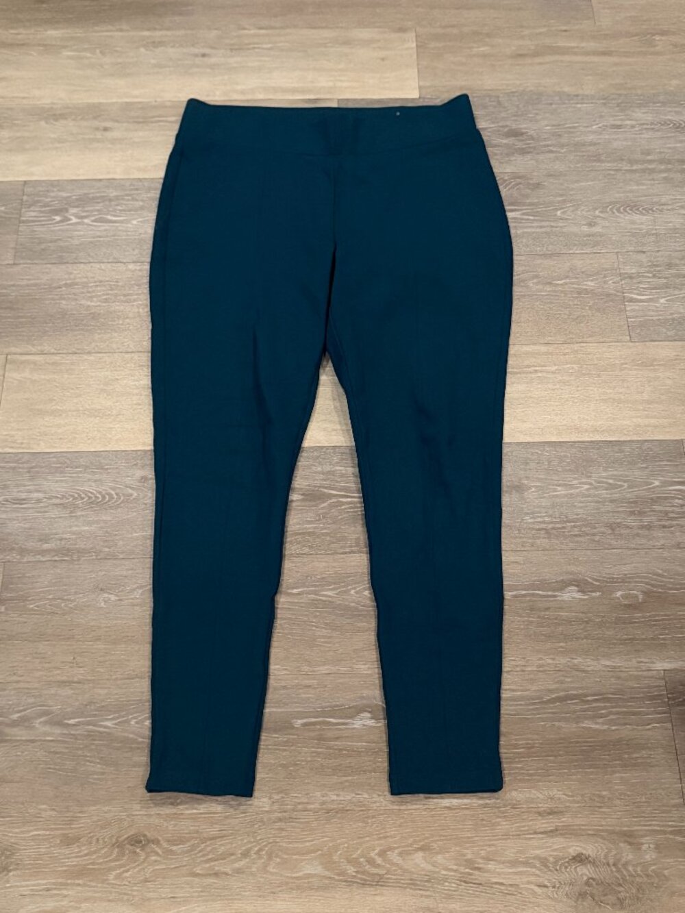Signature Slimming by Christopher and Banks Green Legging Pants Large